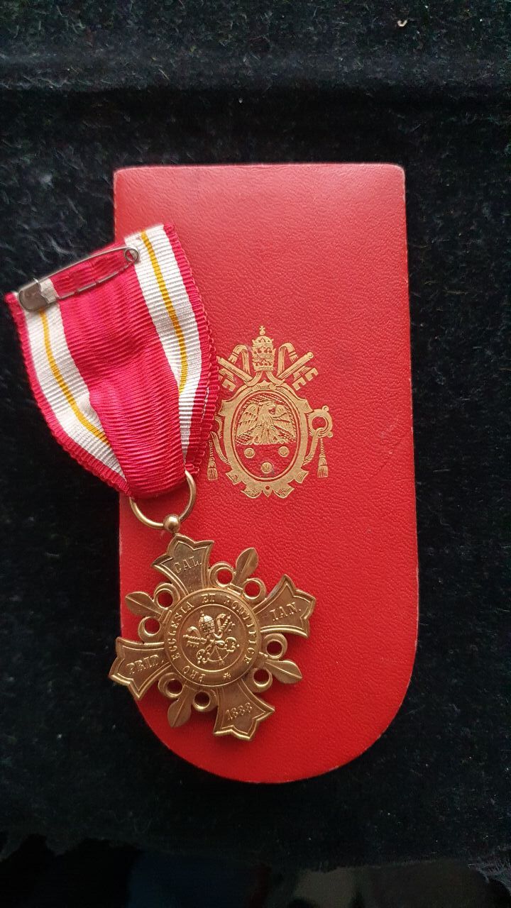 Vatican medal order
