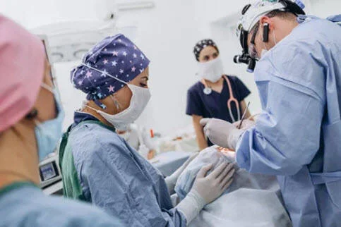 ENT (Ear, Nose, Throat) Cosmetic surgeon? Who are they? ENT (Ear, Nose, Throat) Cosmetic surgeon? Who are they?