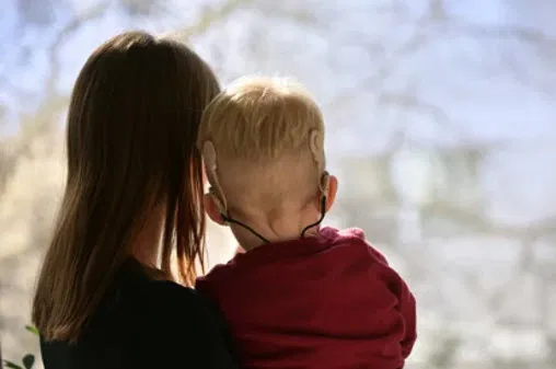 Cochlear Implants for Parents: Everything You Need to Know Cochlear Implants for Parents: Everything You Need to Know