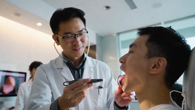 Chronic Sore Throat in Children: A Parent's Guide Chronic Sore Throat in Children: A Parent's Guide